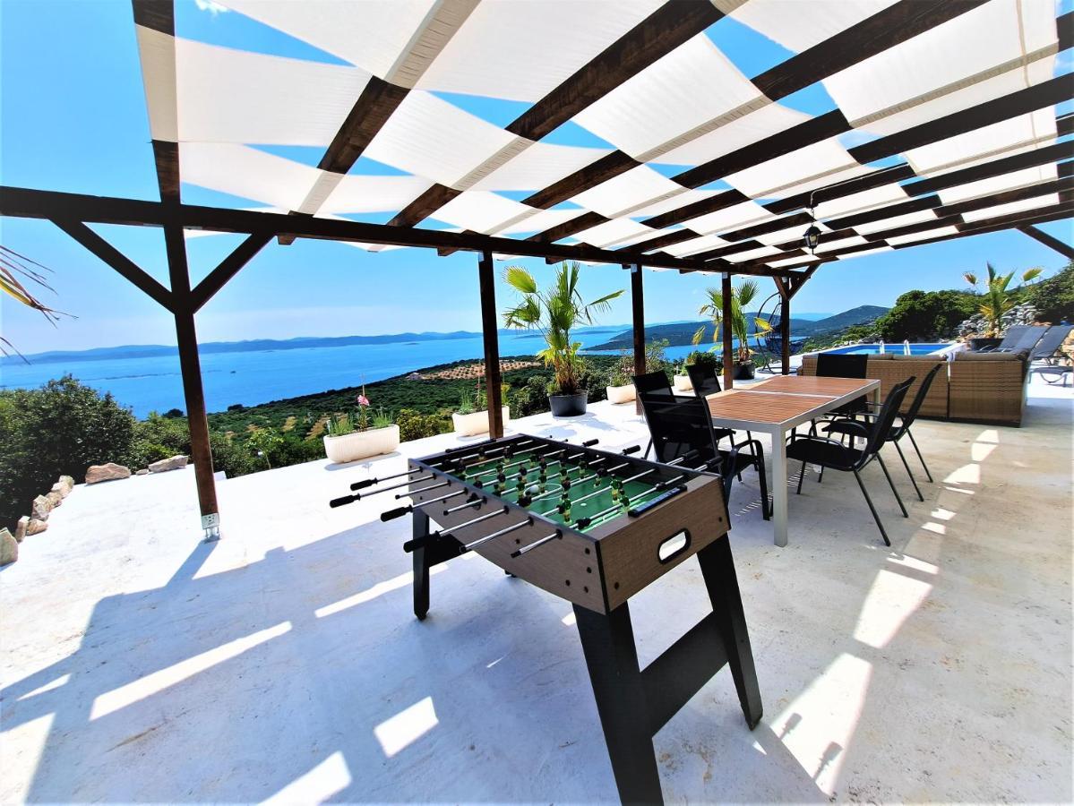 Villa Robinson Tkon Εξωτερικό φωτογραφία