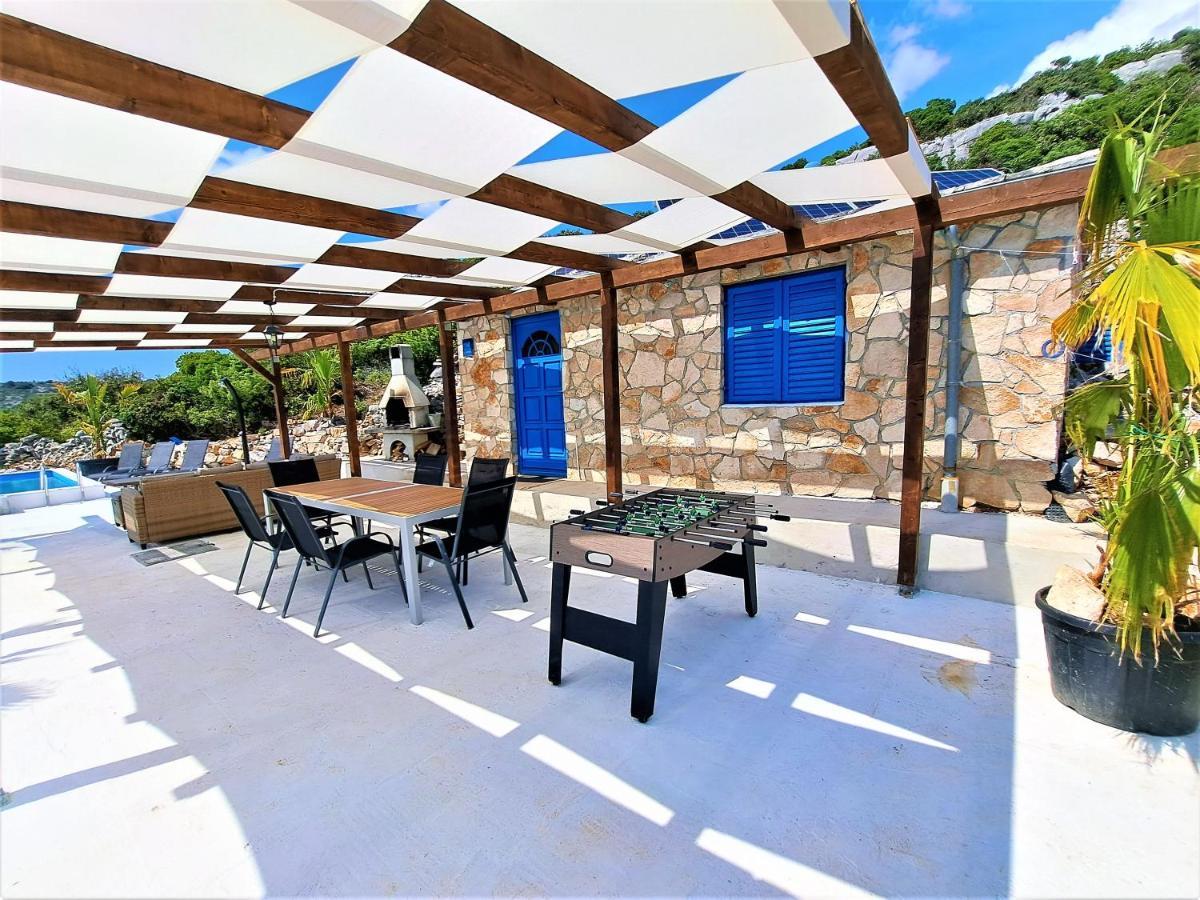 Villa Robinson Tkon Εξωτερικό φωτογραφία